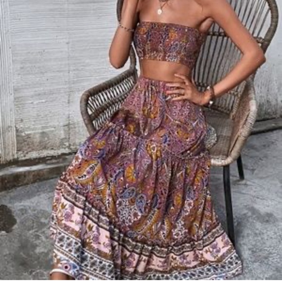BellanBlue Dresses & Skirts - BellanBlue Ruffle Hem Elastic Waist Maxi Skirt